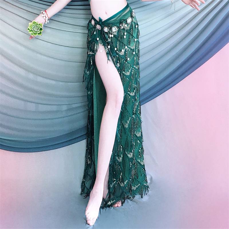 Silver-deep green apron + green squares of large hip towels